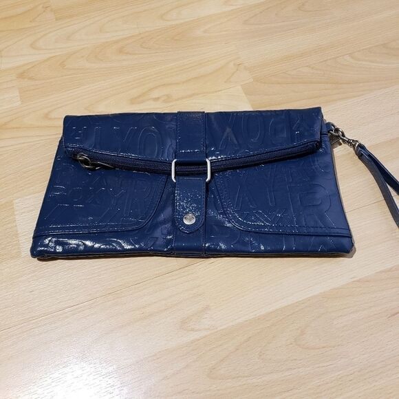 ROXY clutch/wristlet  - Picture 1 of 4